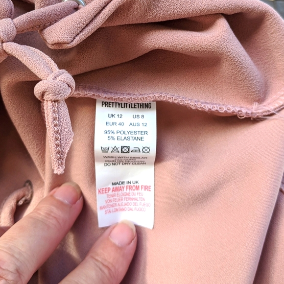 NWT PRETTY LITTLE THING Woman's size 12 Dusty Pink Lace Up Mini Skirt - Picture 8 of 10